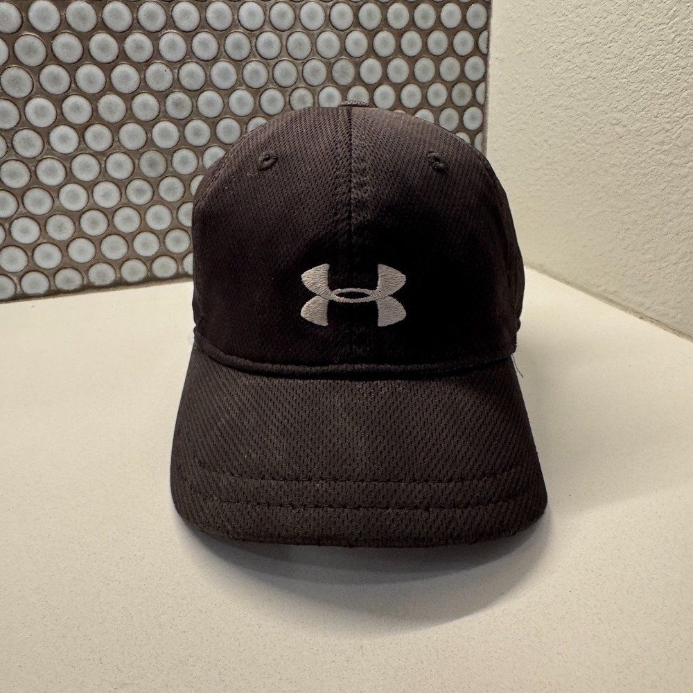Under Armour Hat Cap Women Adjustable OSFM Running Jogging Lightweight Baseball
